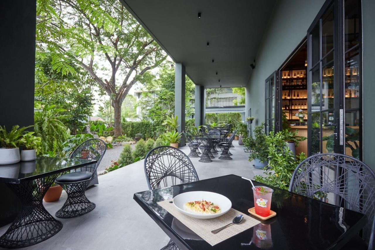 Centara Life Wisma Hotel Ratchaburi Exterior foto